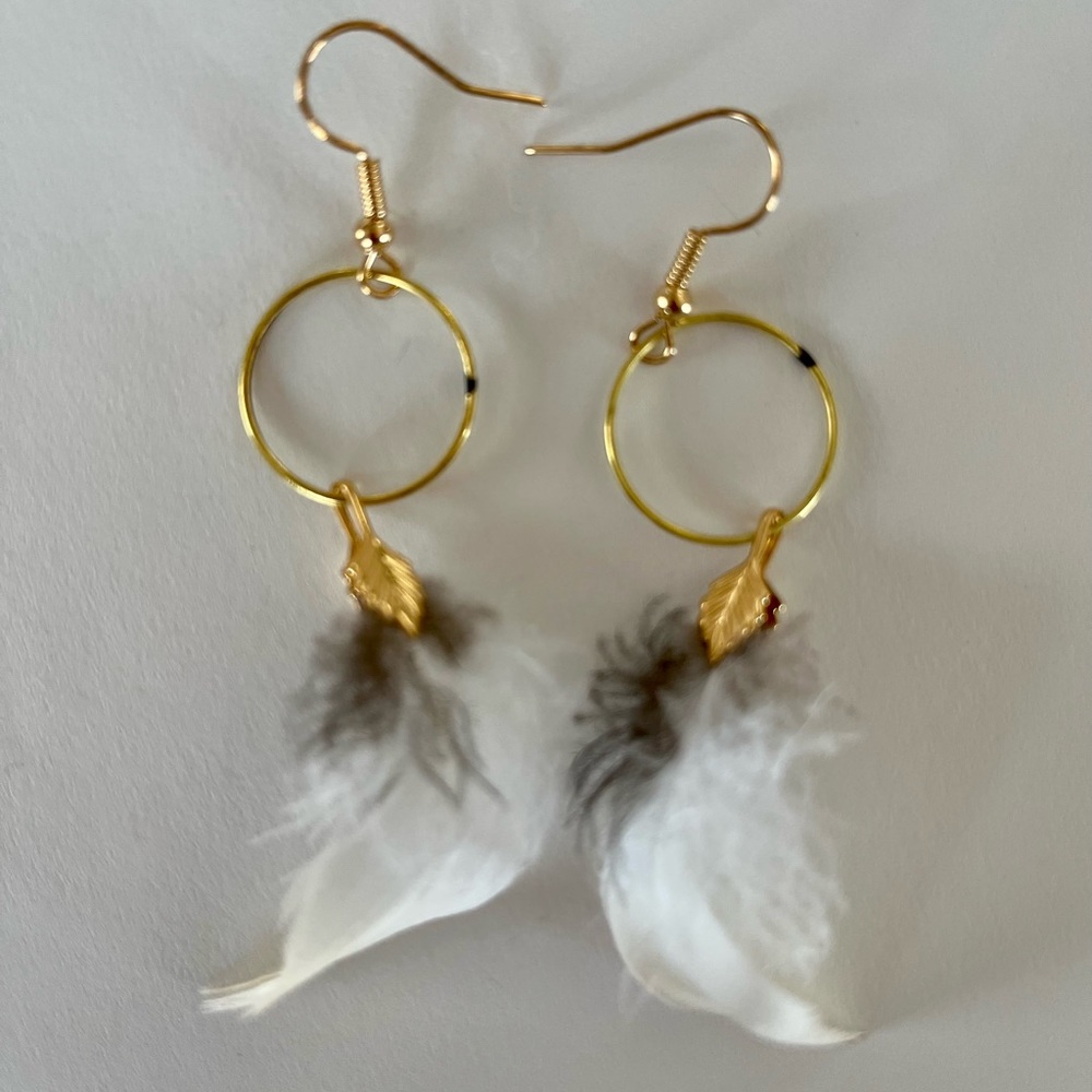 Boho feather earrings - duck feathers - gold plated brass - handcrafted